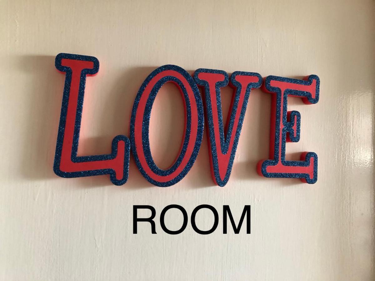 Love & Peace Orpington Dış mekan fotoğraf